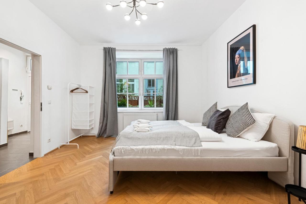 Apartament Cozy In 16th District Wiedeń